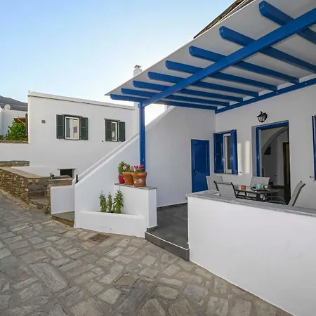 η όμορφη κώμη - Beautiful Komi Spacious Holiday home Komi (Tinos)