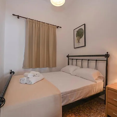 η όμορφη κώμη - Beautiful Komi Spacious *