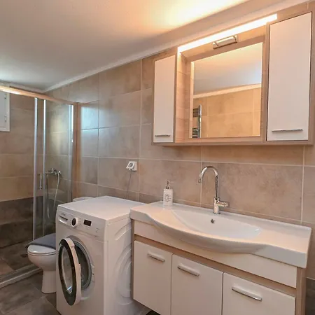 η όμορφη κώμη - Beautiful Komi Spacious Komi (Tinos)