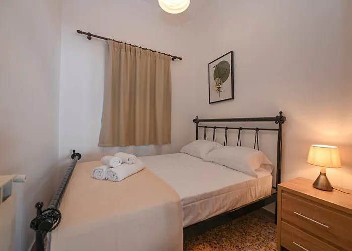 η όμορφη κώμη - Beautiful Komi Spacious *