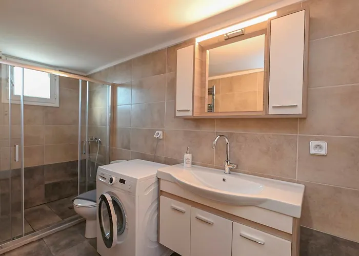 η όμορφη κώμη - Beautiful Komi Spacious Komi (Tinos)